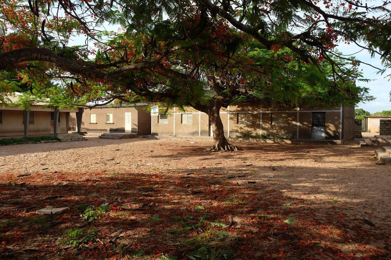 Гостевой дом Centre Touristique Et Culturel Casamance Diakene Ouolof Экстерьер фото